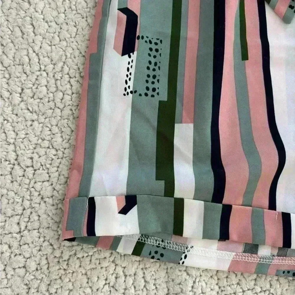 Striped Paperbag Waist Shorts with Tie Belt - Multicolor - Picture 5 of 10